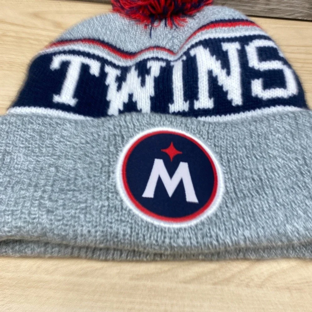 Minnesota Twins Hat Cap Beanie Gray Navy Blue MLB Baseball Ford Promo Winter Pom